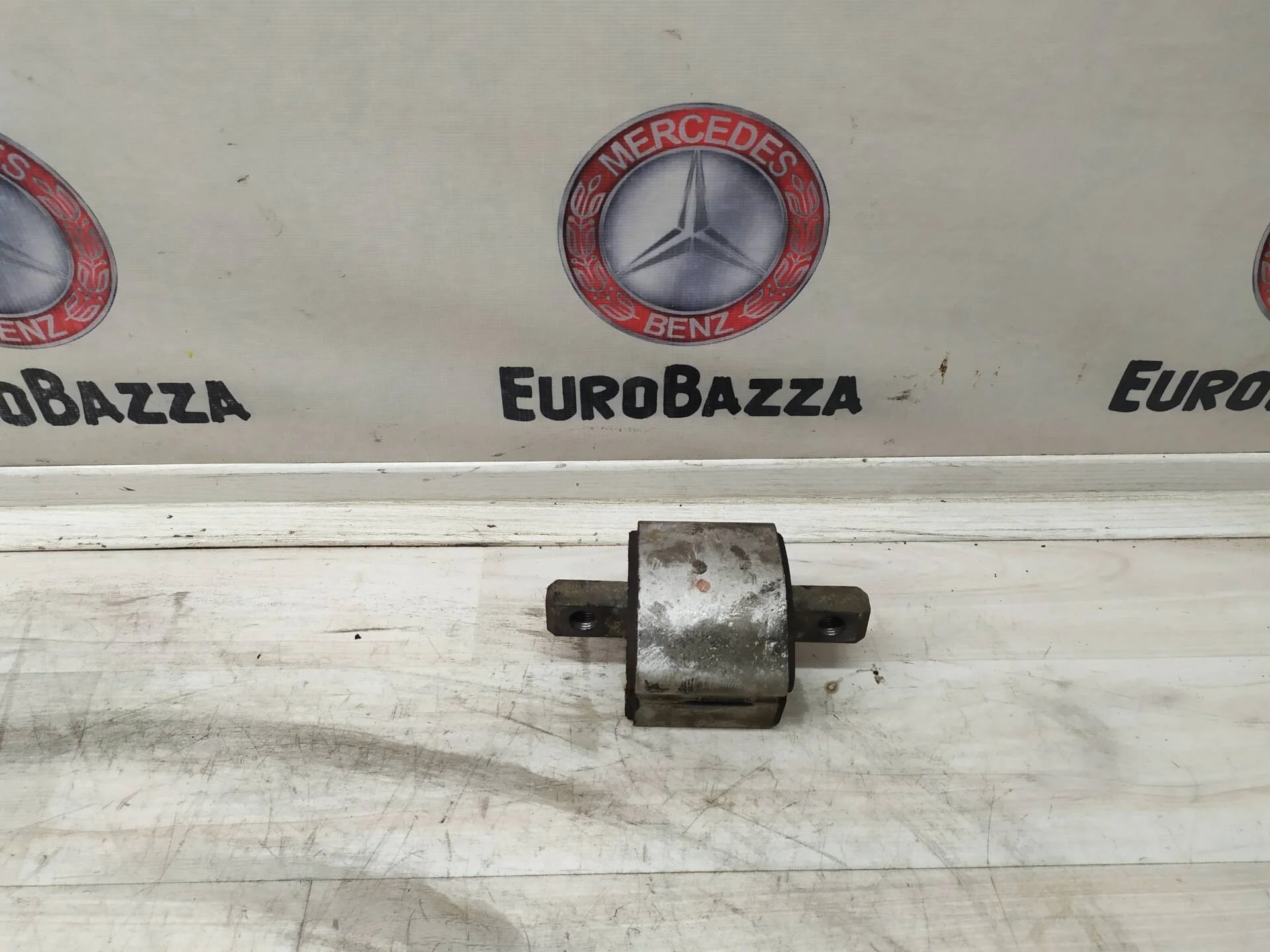 Опора коробки передач Mercedes W212