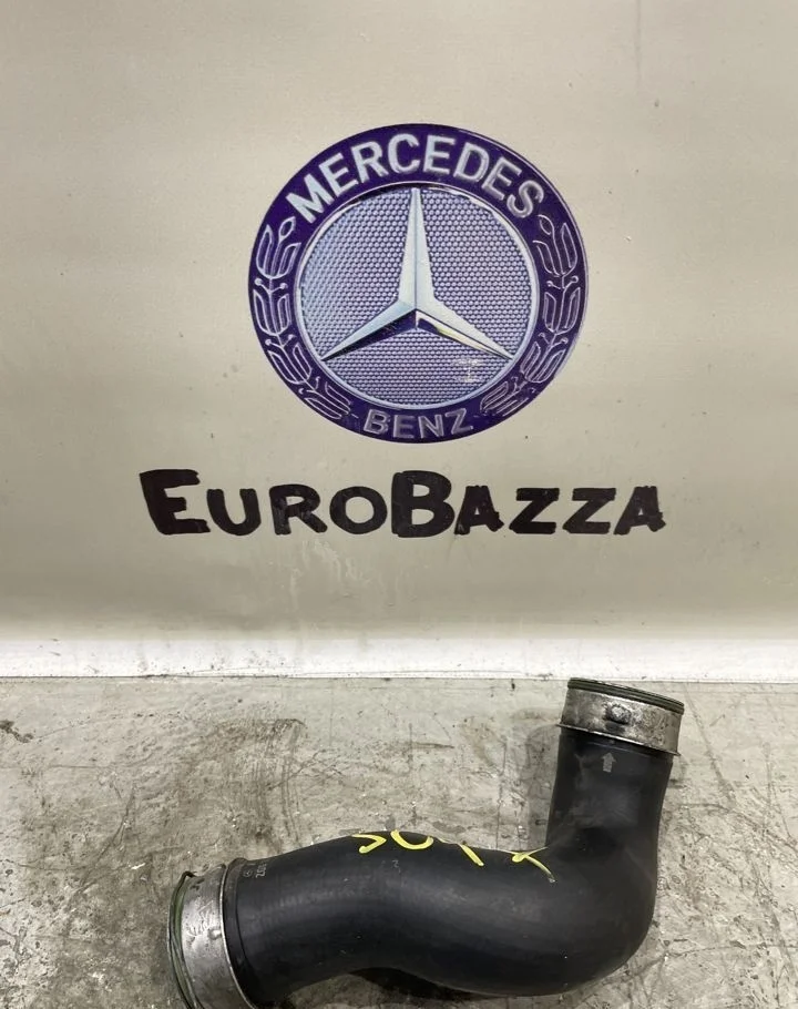 Патрубок интеркулера Mercedes W203