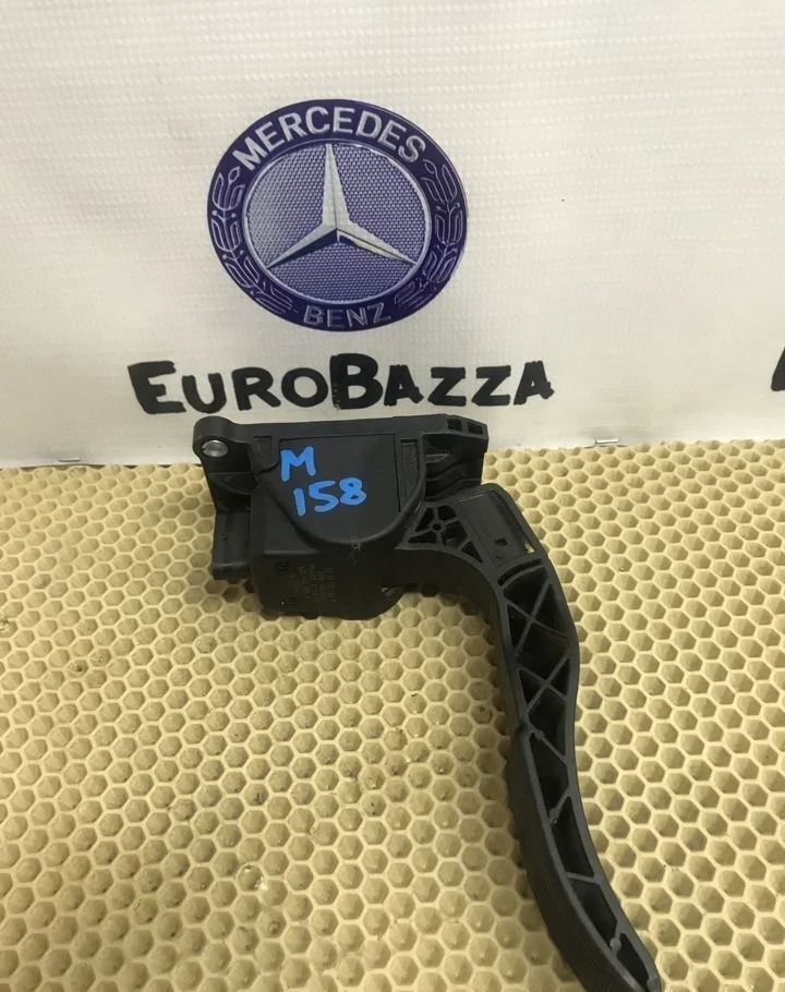Педаль газа Mercedes W639