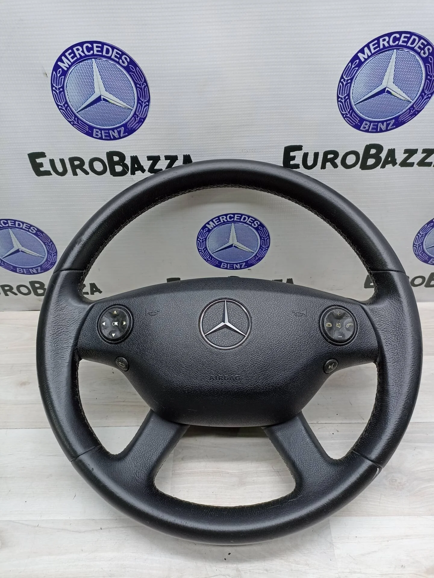 Руль Mercedes W221