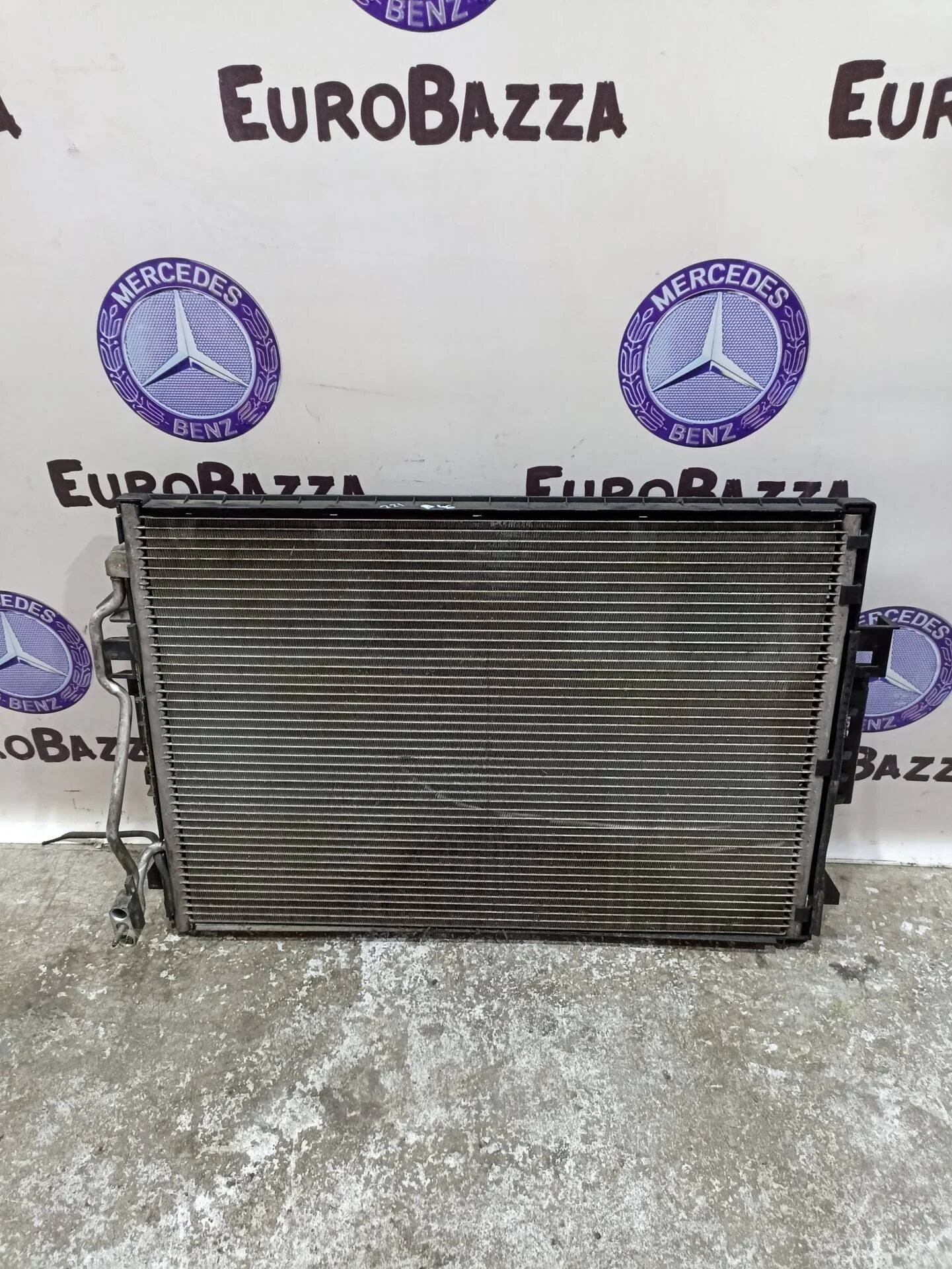 Радиатор кондиционера Mercedes W221