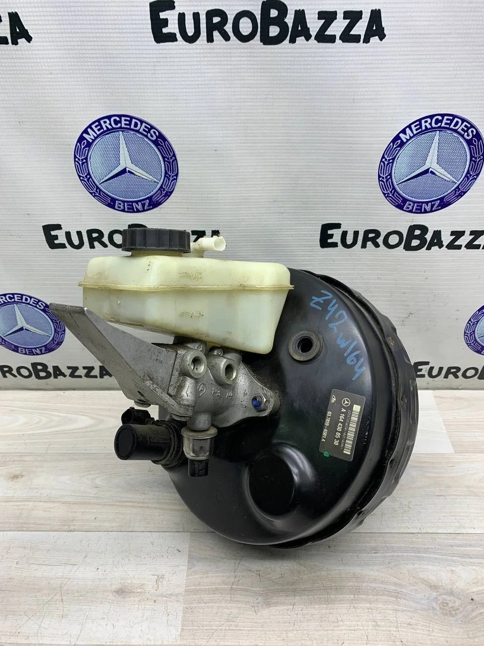 Вакуумный усилитель тормозов Mercedes W164