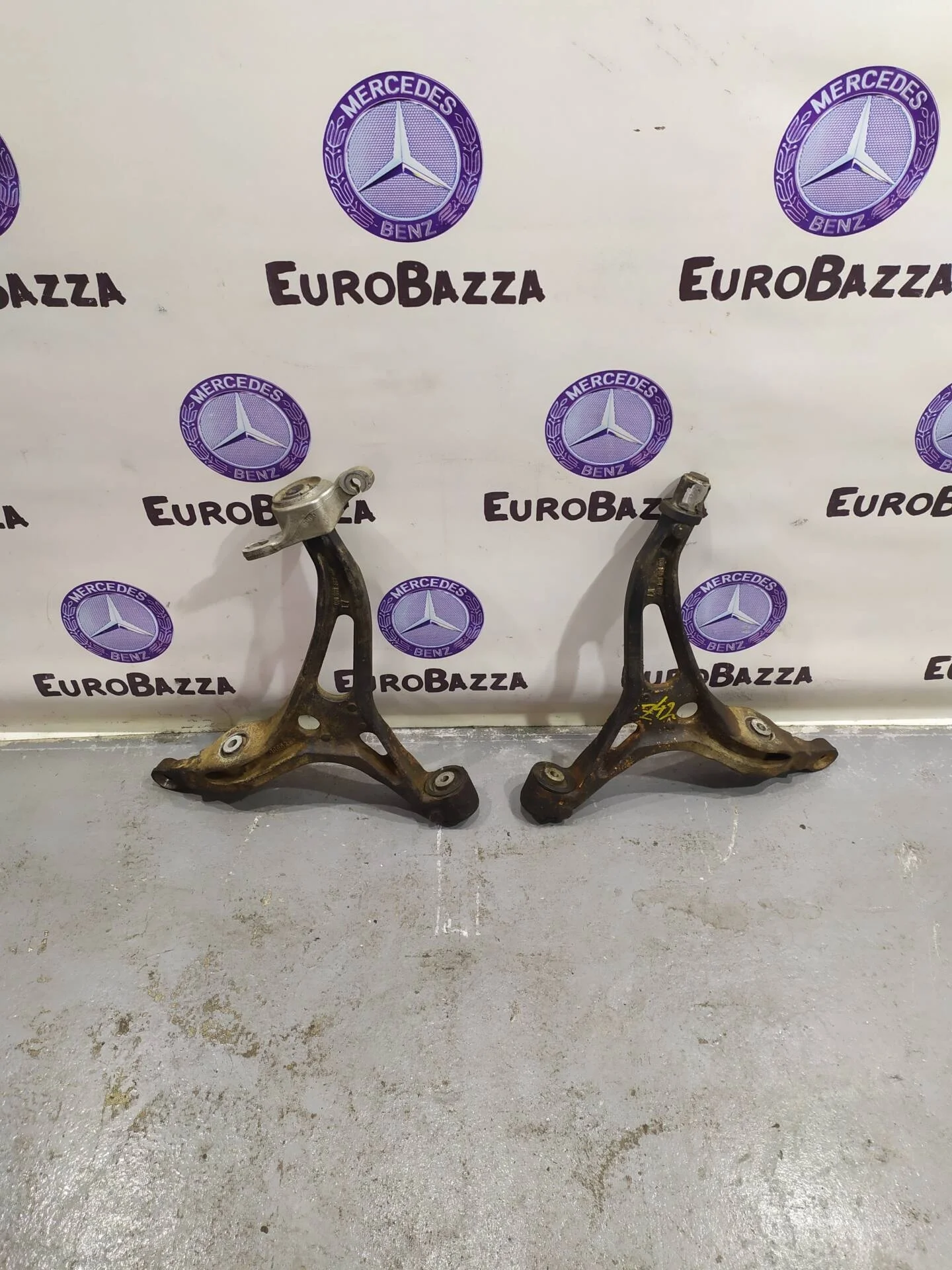 Рычаг передний нижний Mercedes W164