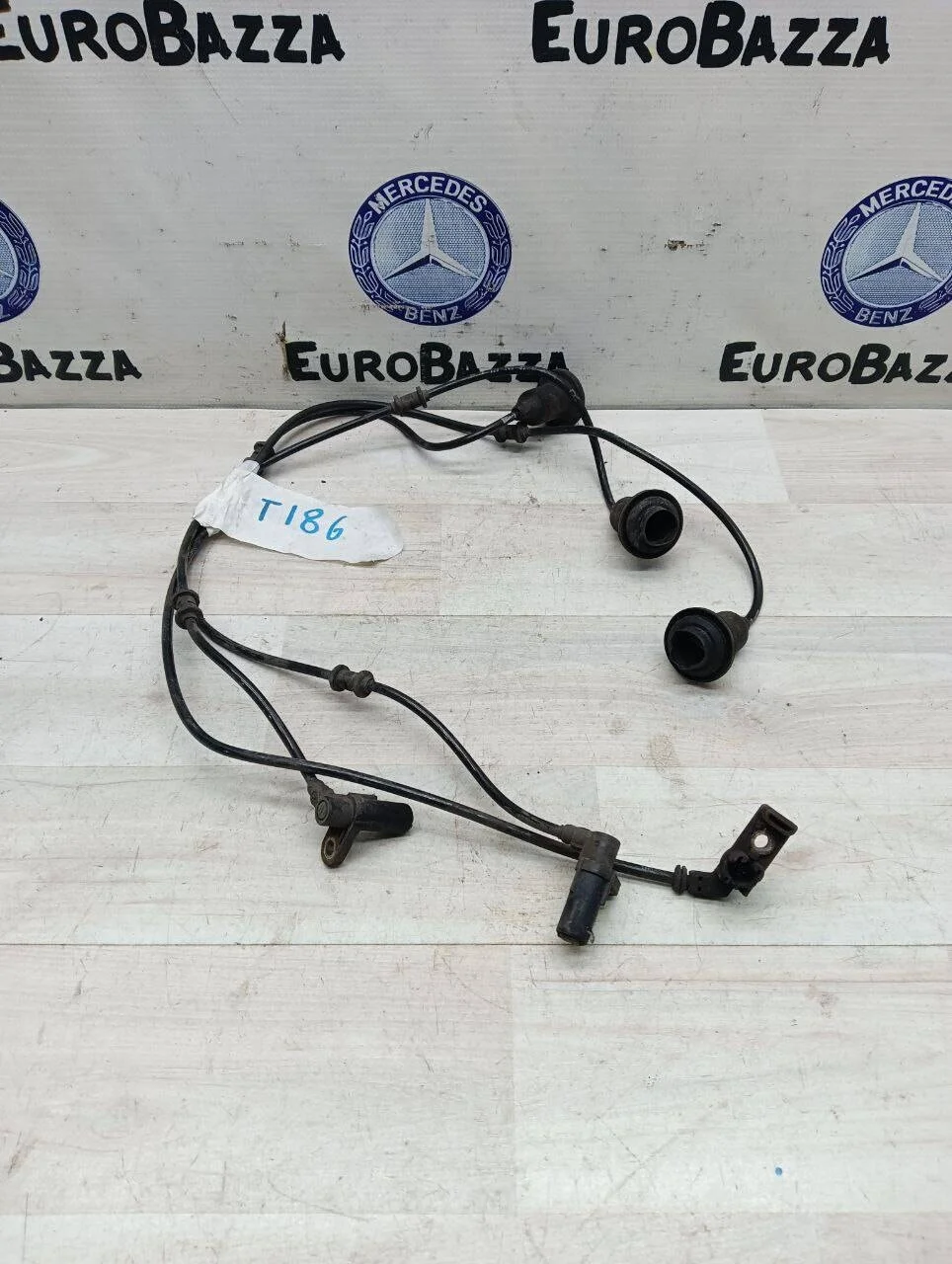 Датчик ABS задний Mercedes W220
