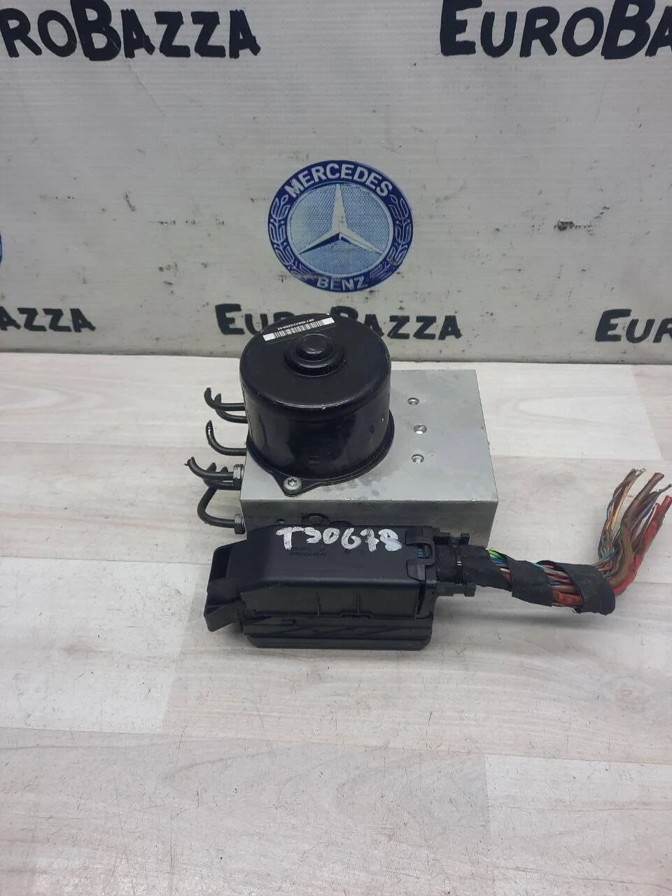 Блок ABS ESP Mercedes R171