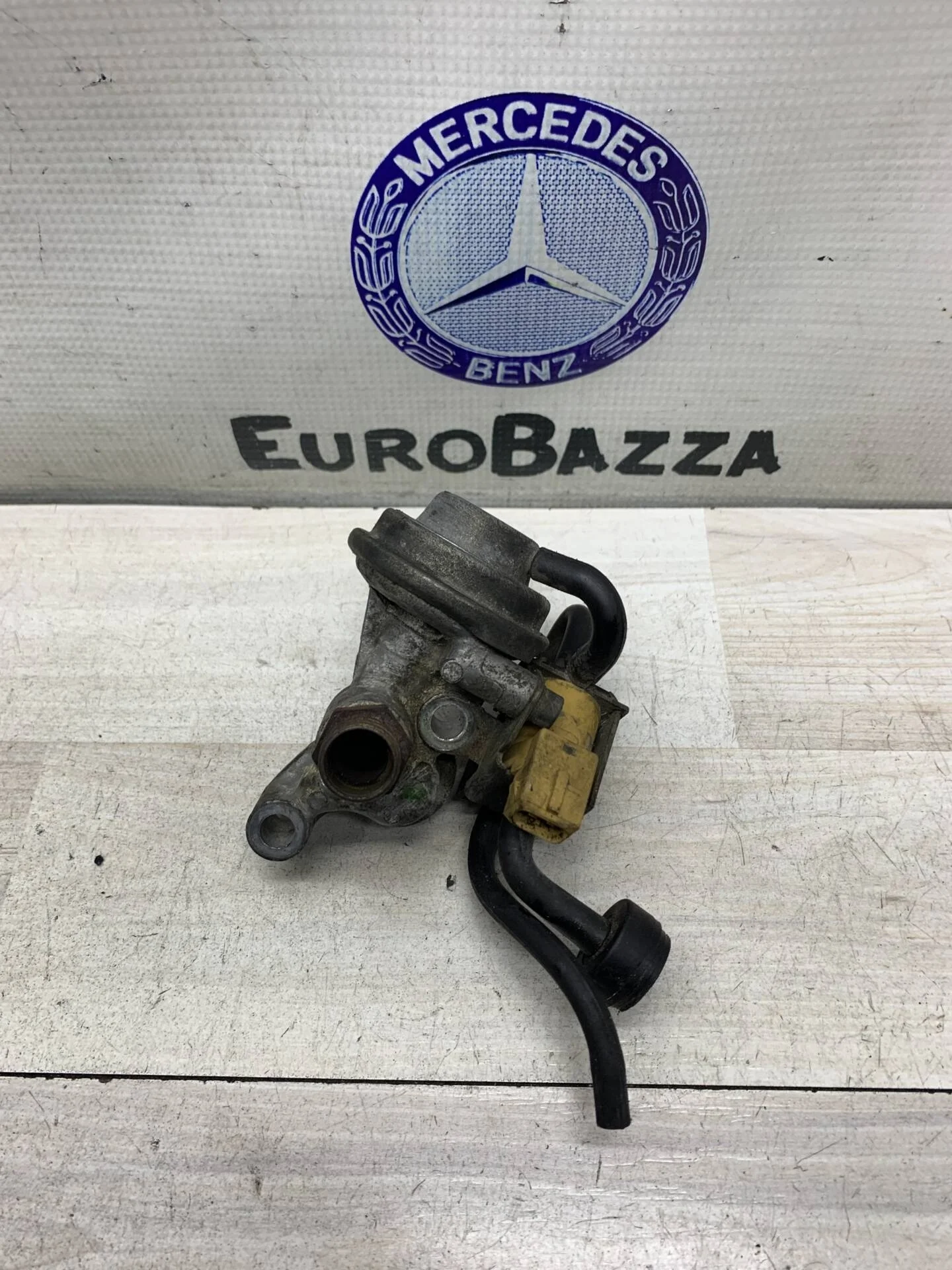 Клапан EGR Mercedes М113