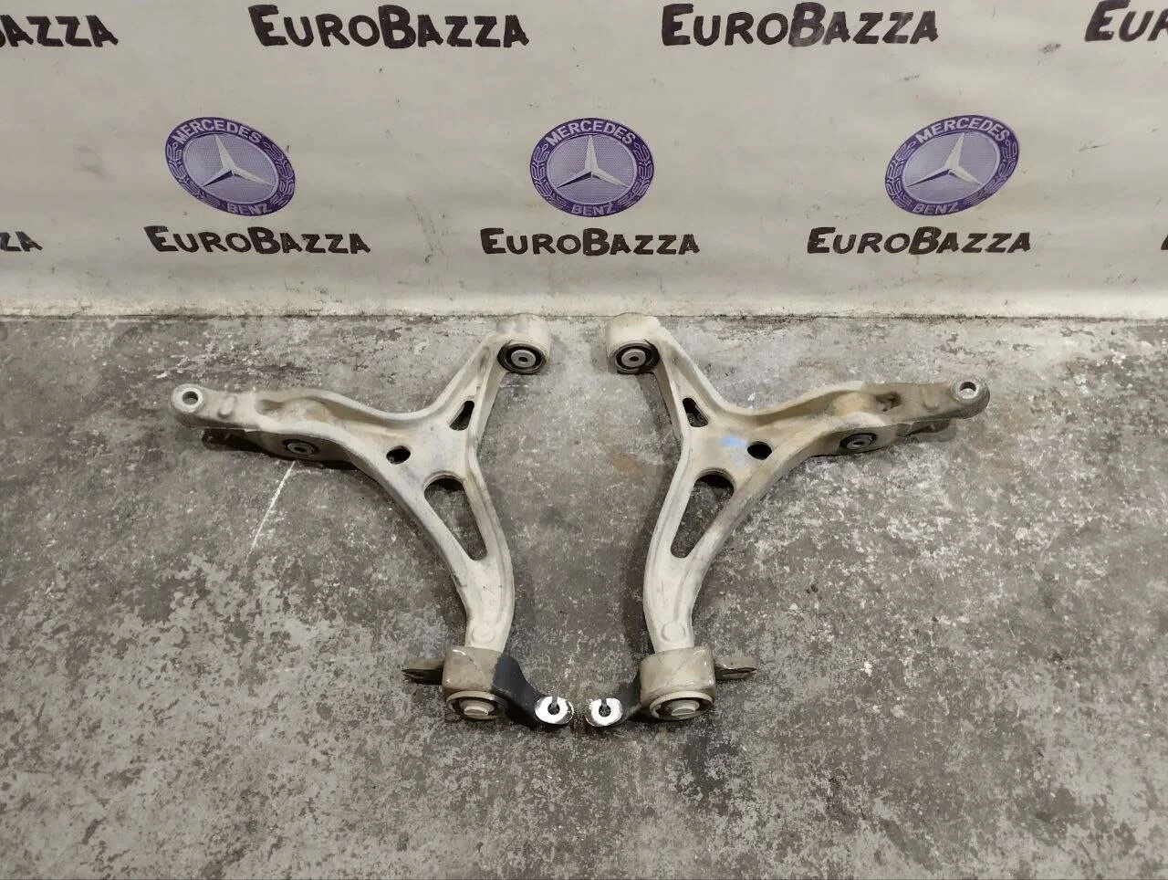 Рычаг передний нижний Mercedes W164