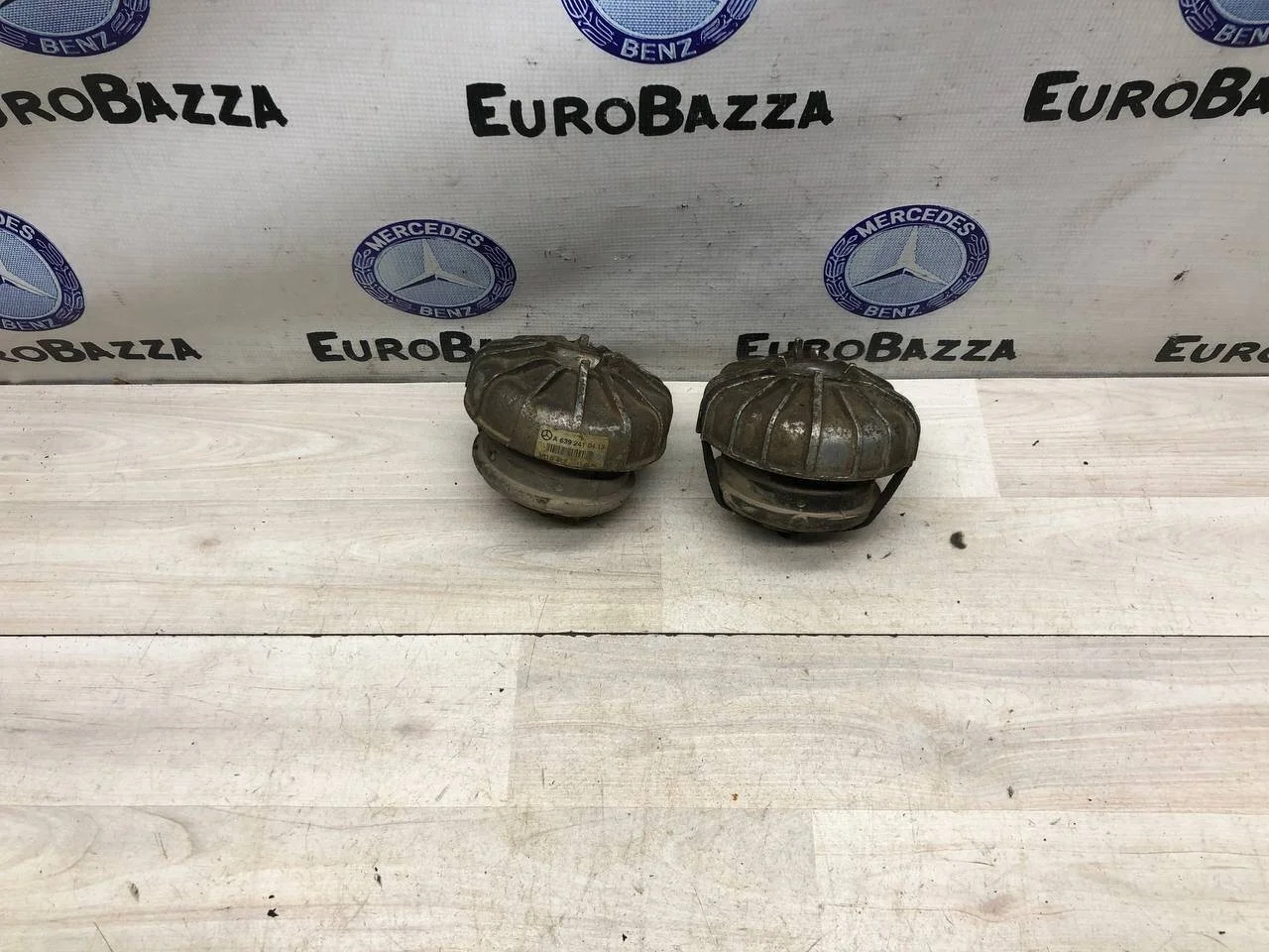 Опора двигателя Mercedes W639