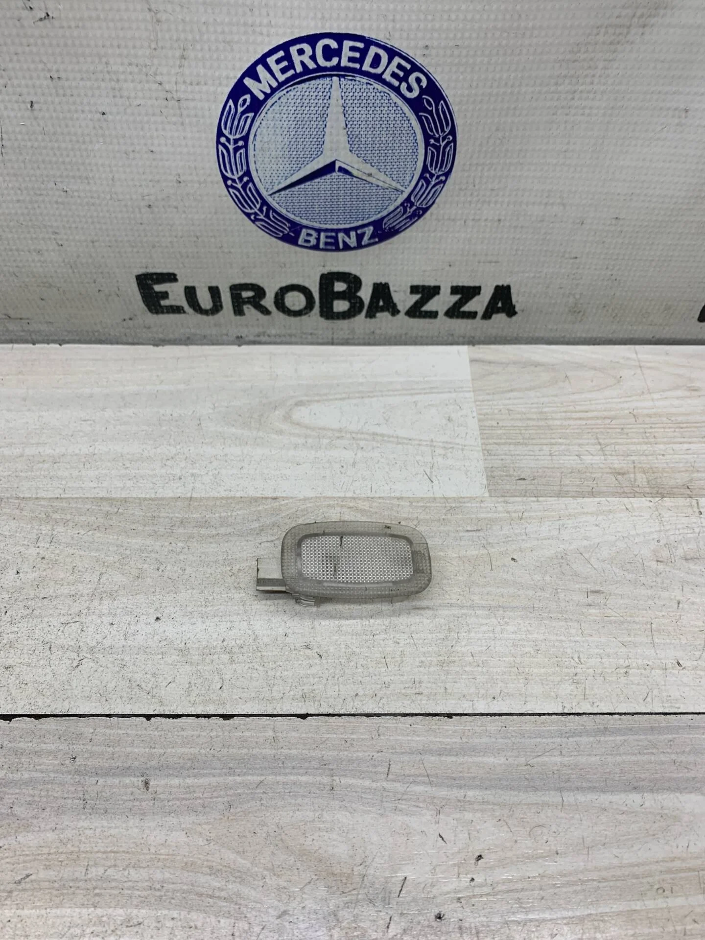 Плафон подсветки Mercedes W221