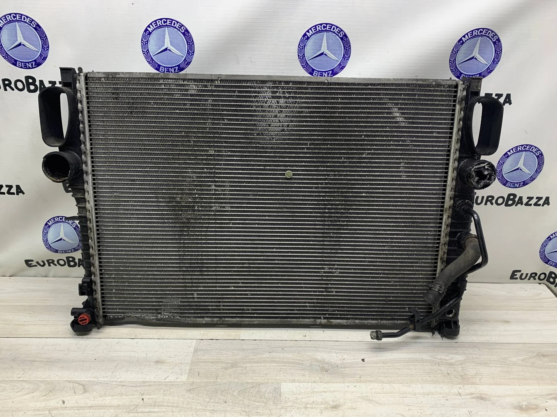 Вентилятор основного радиатора Mercedes W211