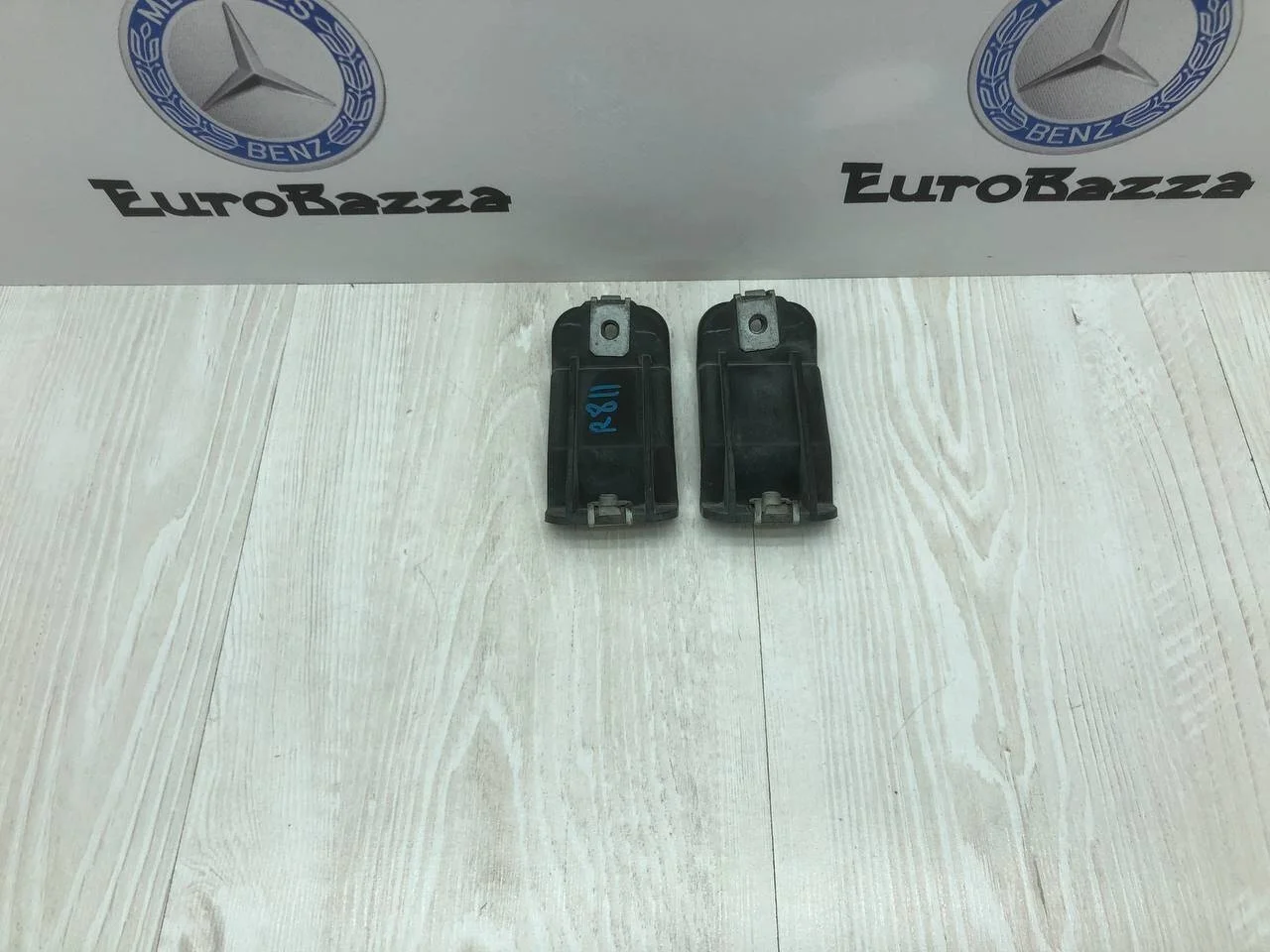 Кронштейн заднего бампера Mercedes X164