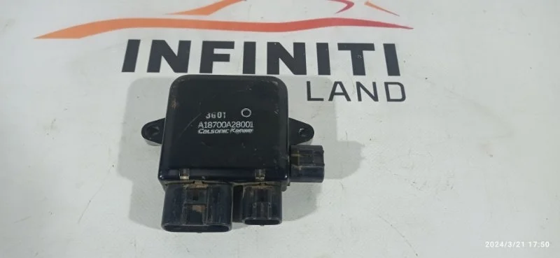 Блок управление вентиляторами охлаждения Infiniti QX70/FX S51