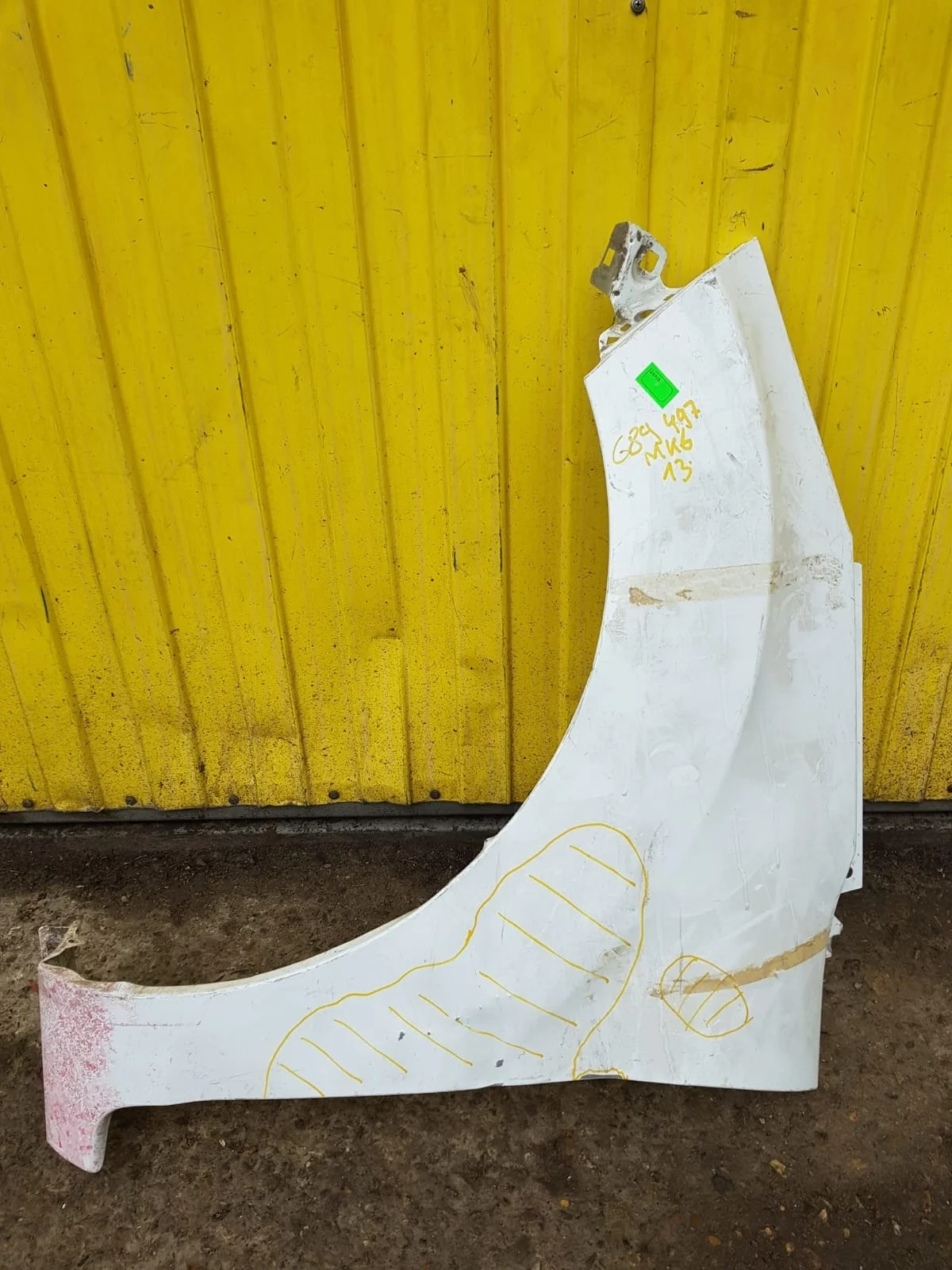 крыло переднее левое Ford FIESTA 6, MK6 MK7 CB1 CCN Передний Левый  2138250 2008-2019 (контрактная запчасть)