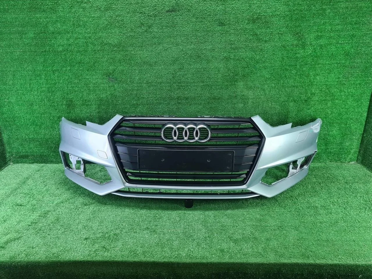 Бампер передний Audi A4 5 B9 (2015-2020)