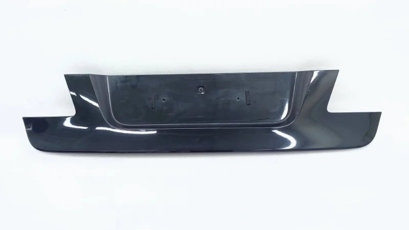Накладка крышки багажника BMW 7-Series 2010 F02