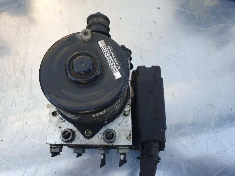 Блок abs Audi A3 2004-2008 8P(5ХБ)