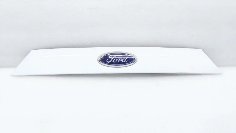 Накладка крышки багажника Ford Mondeo 2012 BD
