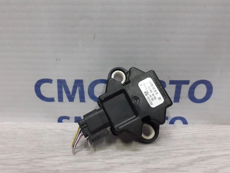 Датчик ускорения Mercedes-Benz Ml A0065422618 W166 3.0TD