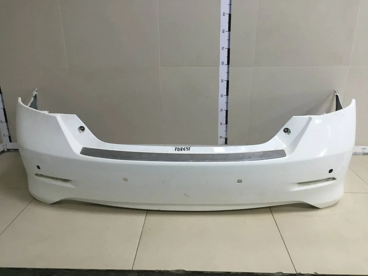 Бампер задний Toyota Camry V50 2011-2017