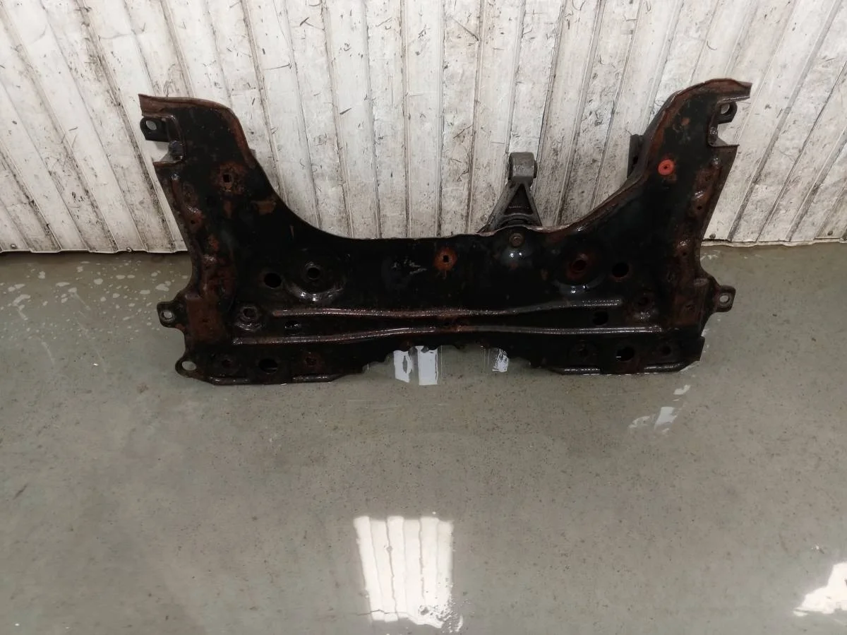 Балка подмоторная Ford Focus 1 1998-2004