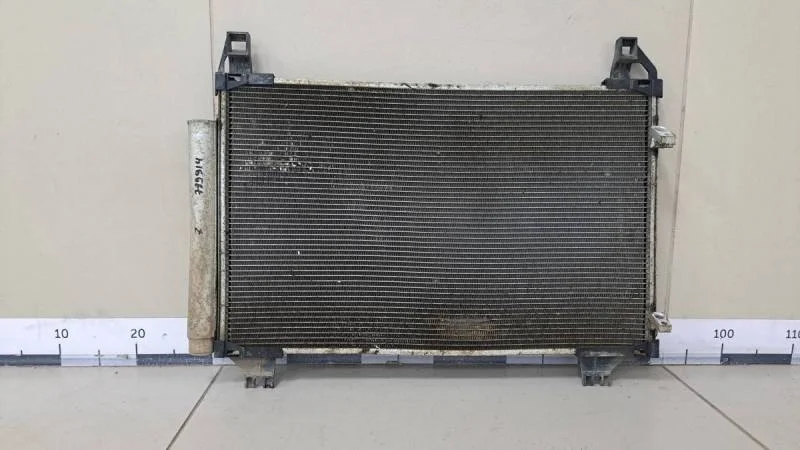 Радиатор кондиционера конденсер Toyota Yaris P90 2005-2011