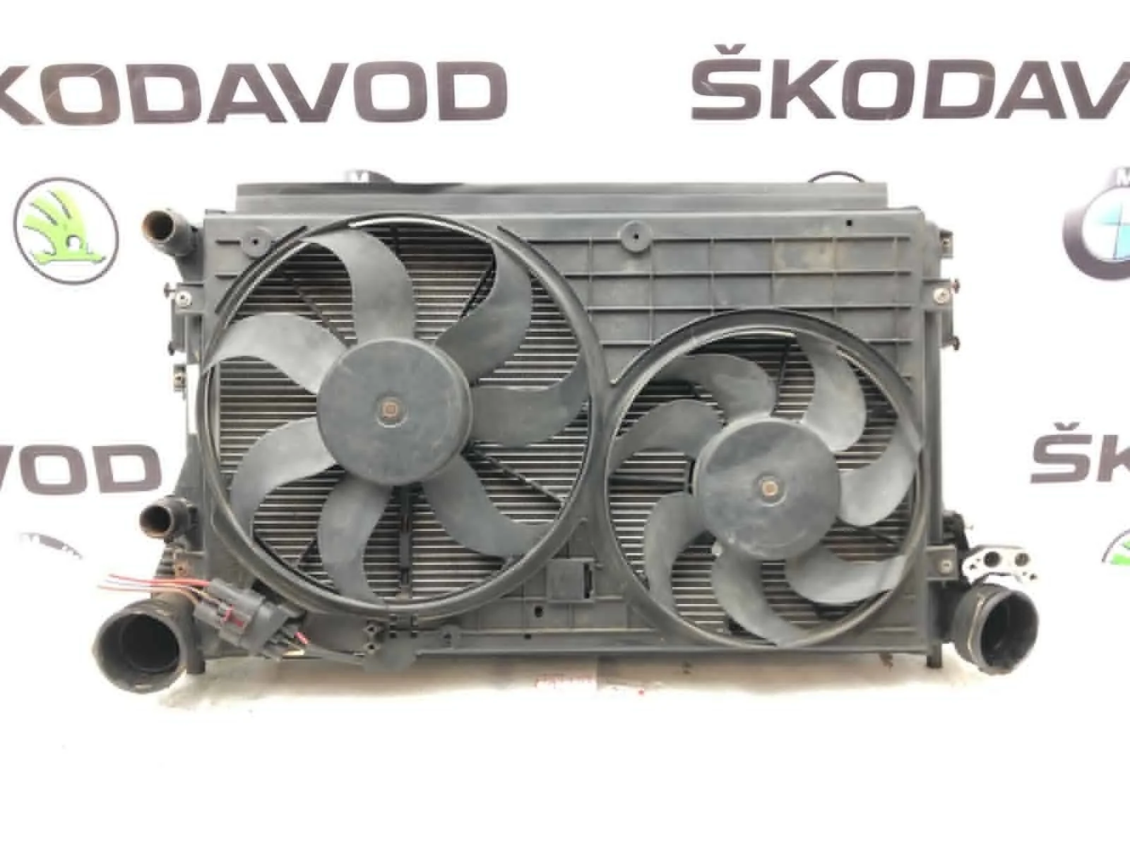 Кассета радиаторов в сборе Skoda Octavia 2010 1K0145803S A5 (1Z) 1.8 CDAB