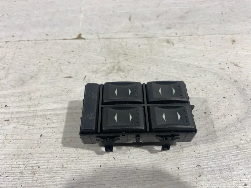 Блок кнопок стеклоподъемника Ford Mondeo 3 (00-07)