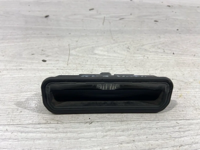 Кнопка открывания багажника Ford Focus 3 (11-14)