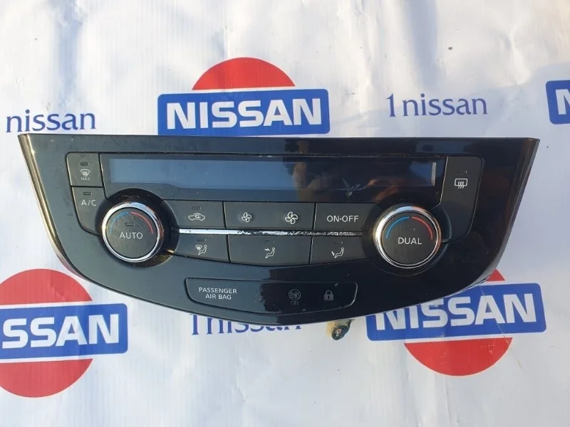 Блок управления климат-контролем Nissan X Trail 2015 275004BB3B T32 R9M, передний