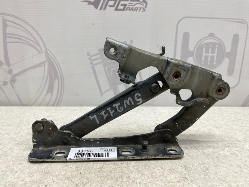 Петля капота левая Mercedes-benz 2007 W211