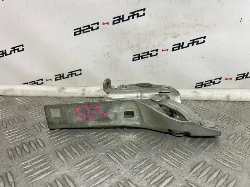 Петля капота Volkswagen Passat 2012 3AA823301 B7, левая