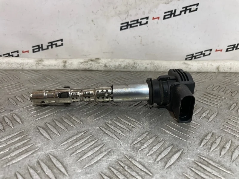 Катушка зажигания Volkswagen Golf Plus 2006 06F905115F 1 2.0