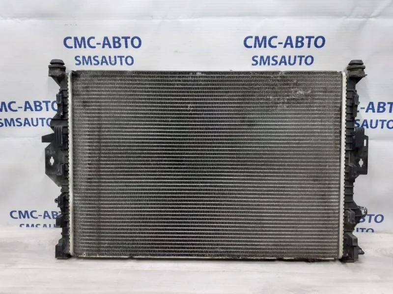 Радиатор охлаждения ДВС Volvo Xc70 2008-2012 31368082 ХС70 3.0