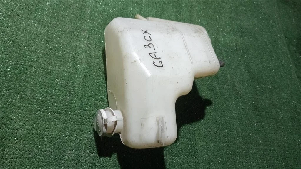 Б.у. бачок расширительный MITSUBISHI ASX GA3W MITSUBISHI ASX GA3W