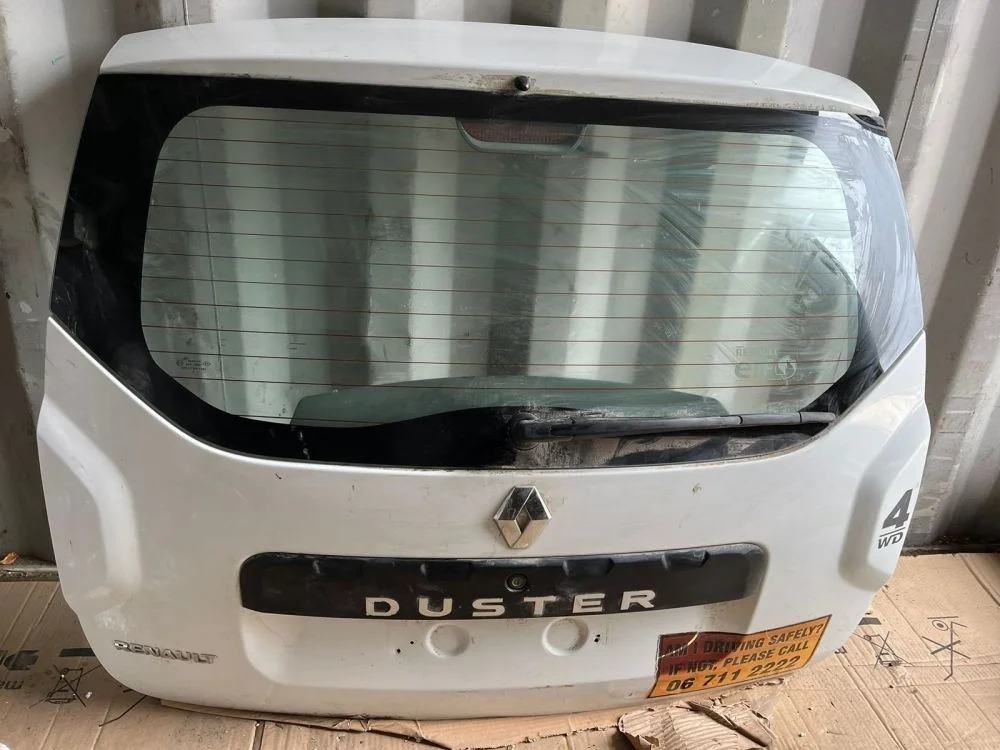 Дверь багажника Renault Duster 1