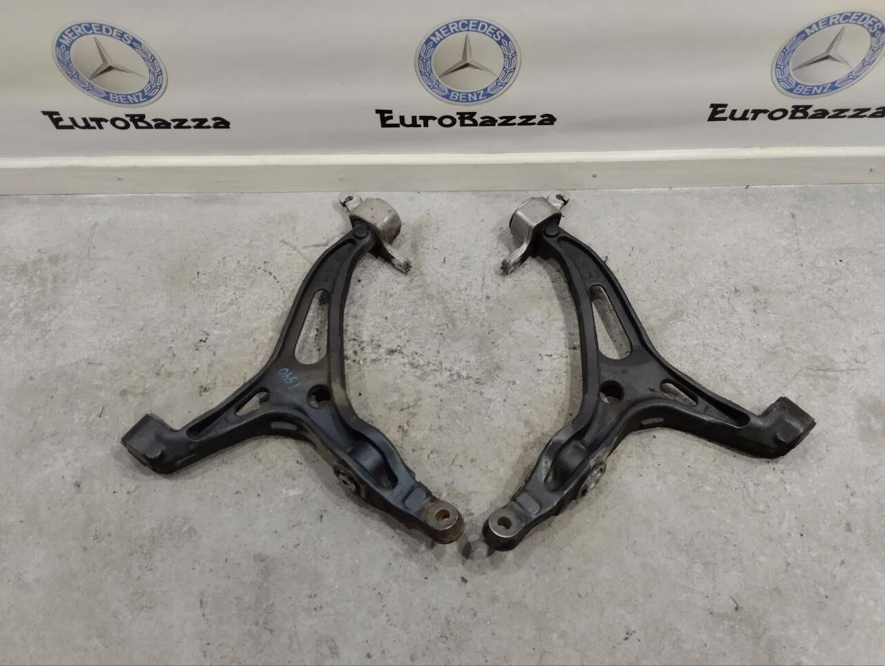 Рычаг передний нижний Mercedes W164