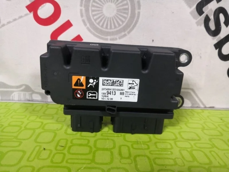 Блок управления air bag OPEL ASTRA J GTC