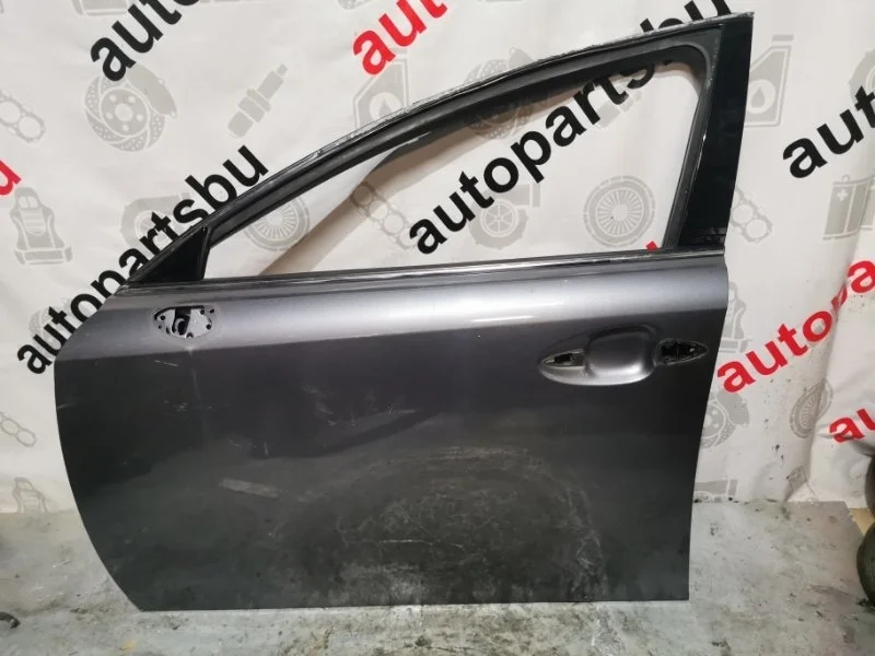 Дверь LEXUS IS 250