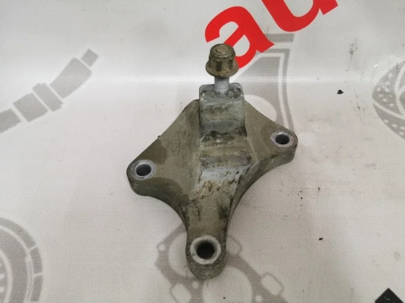Кронштейн кпп FORD FUSION