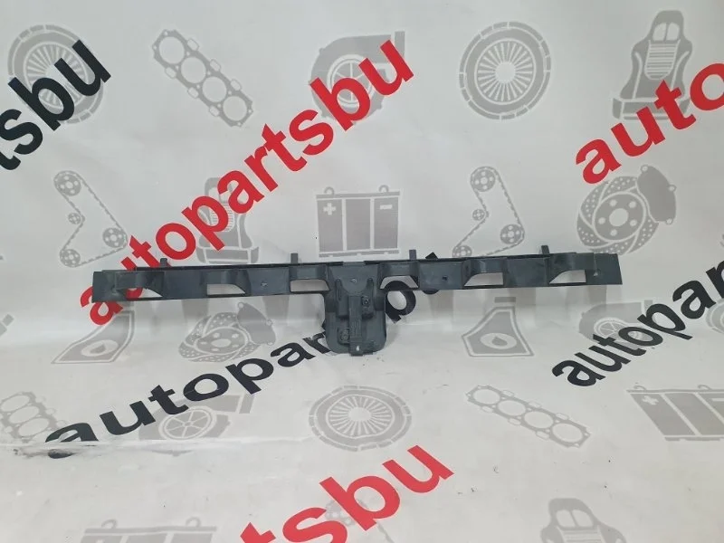 Кронштейн бампера FORD FOCUS 3