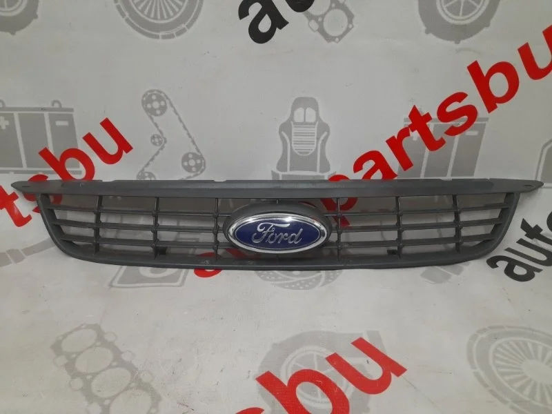 Решетка радиатора FORD FOCUS 2