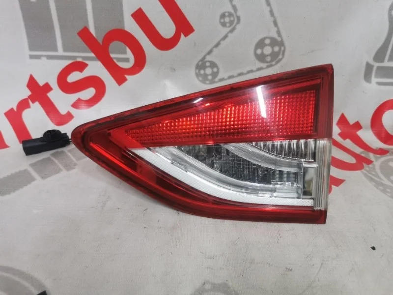 Фонарь FORD KUGA 2
