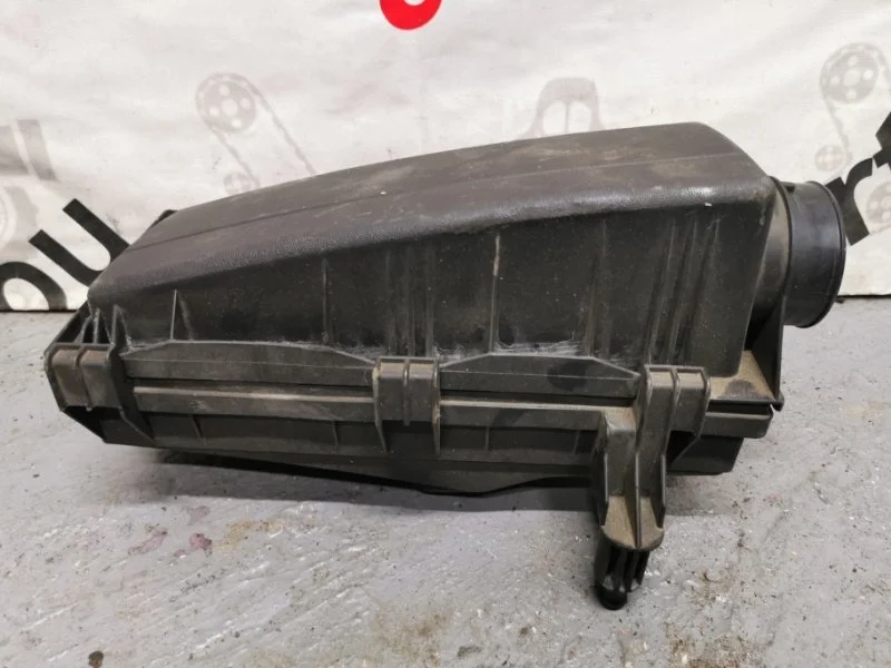 Корпус воздушного фильтра FORD MONDEO 3