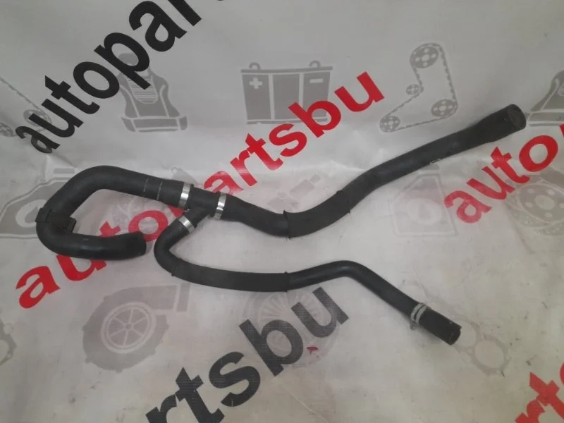 Патрубок системы охлаждения FORD FOCUS 2