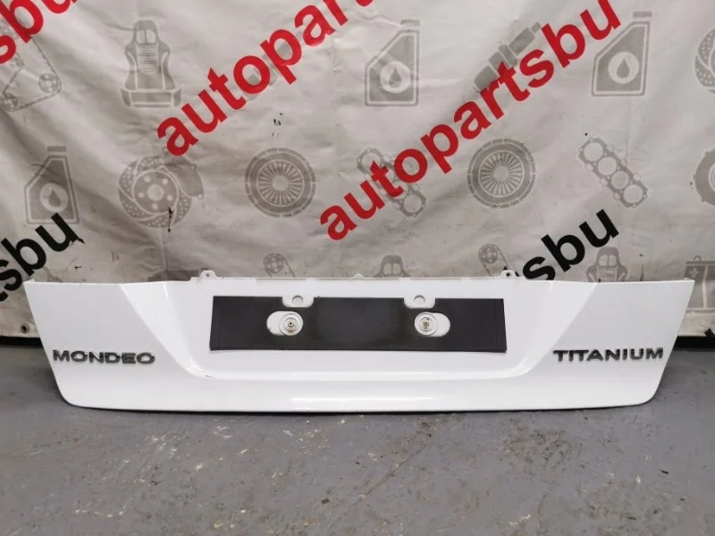 Накладка крышки багажника FORD MONDEO 4