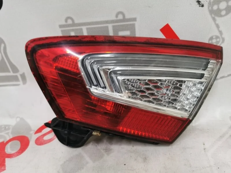 Фонарь FORD MONDEO 4