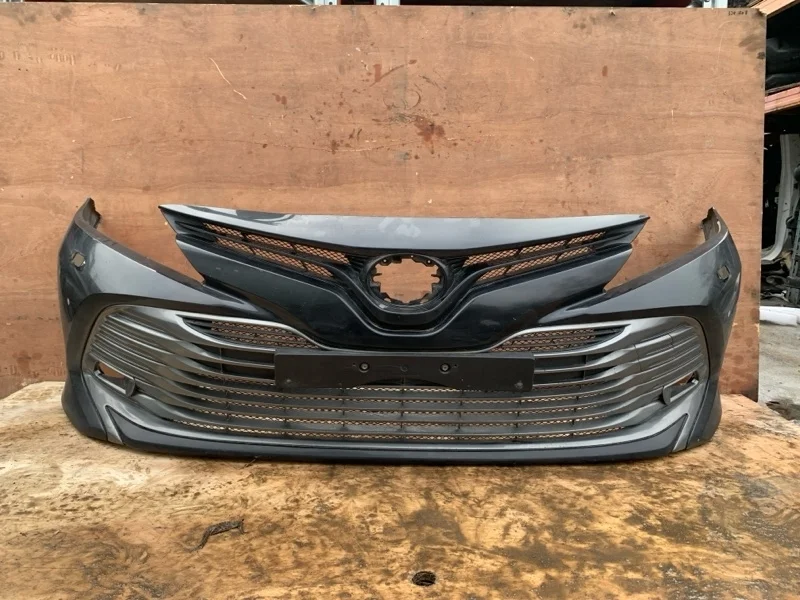 Бампер Toyota Camry 2018-2023 70