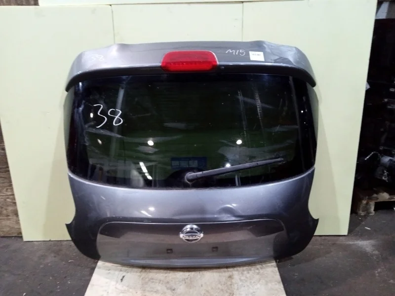 Крышка багажника Nissan Juke 2010-2019