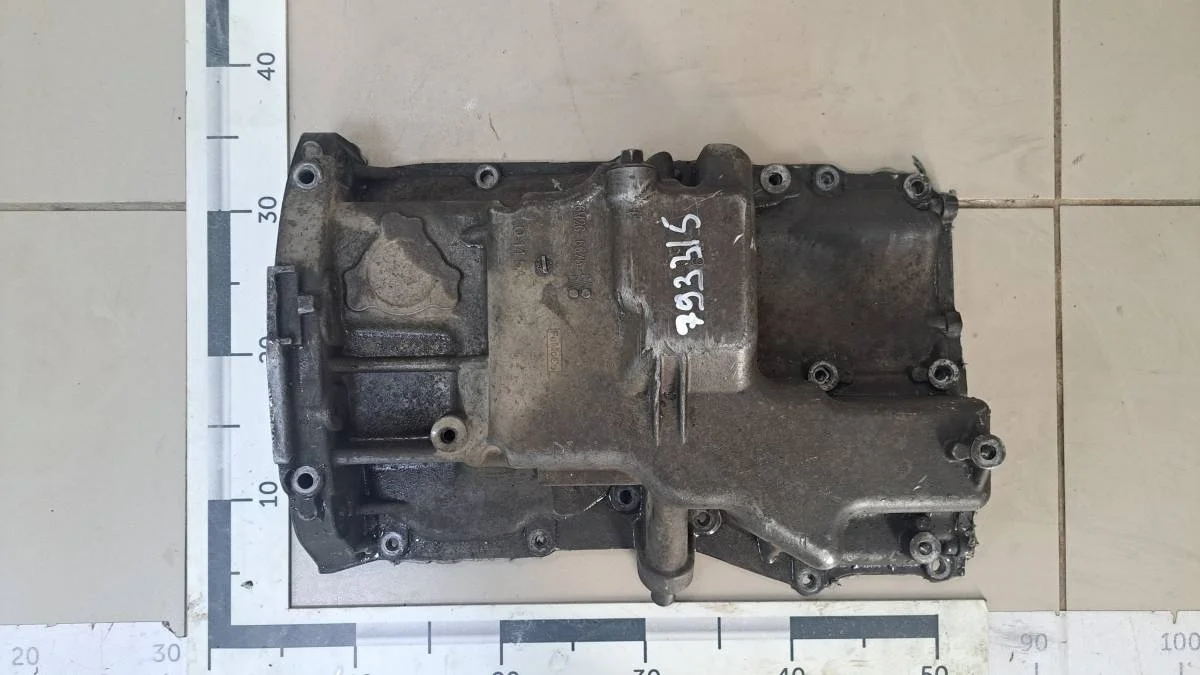 Поддон масляный двигателя Ford Focus 2 DB 2008-2011