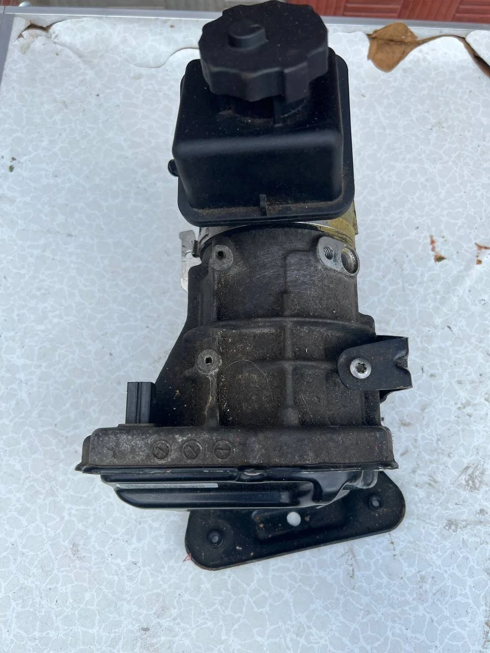 Насос гидроусилителя в сборе Mercedes W164 M-class